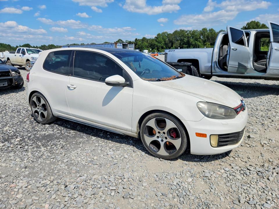 69443026 :رقم المزاد ، WVWEV7AJ4BW103879 vin ، 2011 Volkswagen Gti مزاد بيع