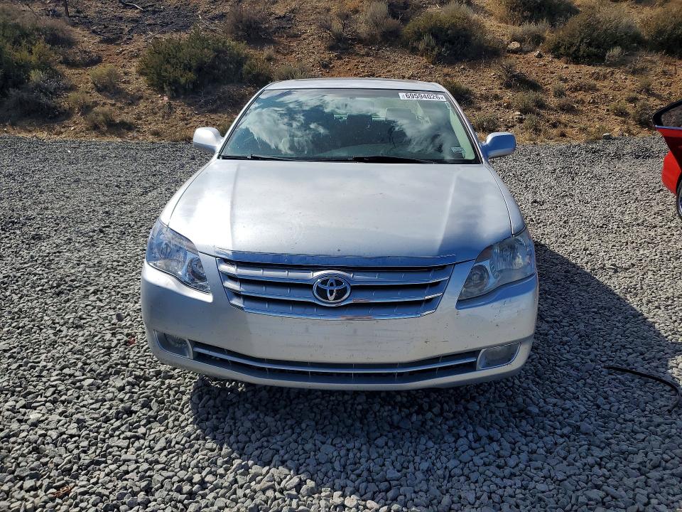 69594026 :رقم المزاد ، 4T1BK36B76U162010 vin ، 2006 Toyota Avalon مزاد بيع