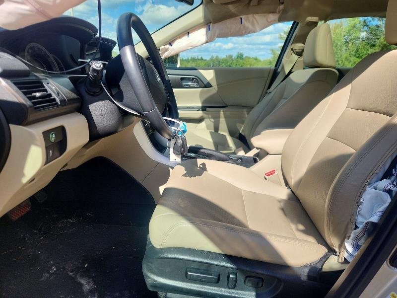 Auction sale of the 2014 Honda Accord, vin: 1HGCR3F88EA026690, lot number: 69720036