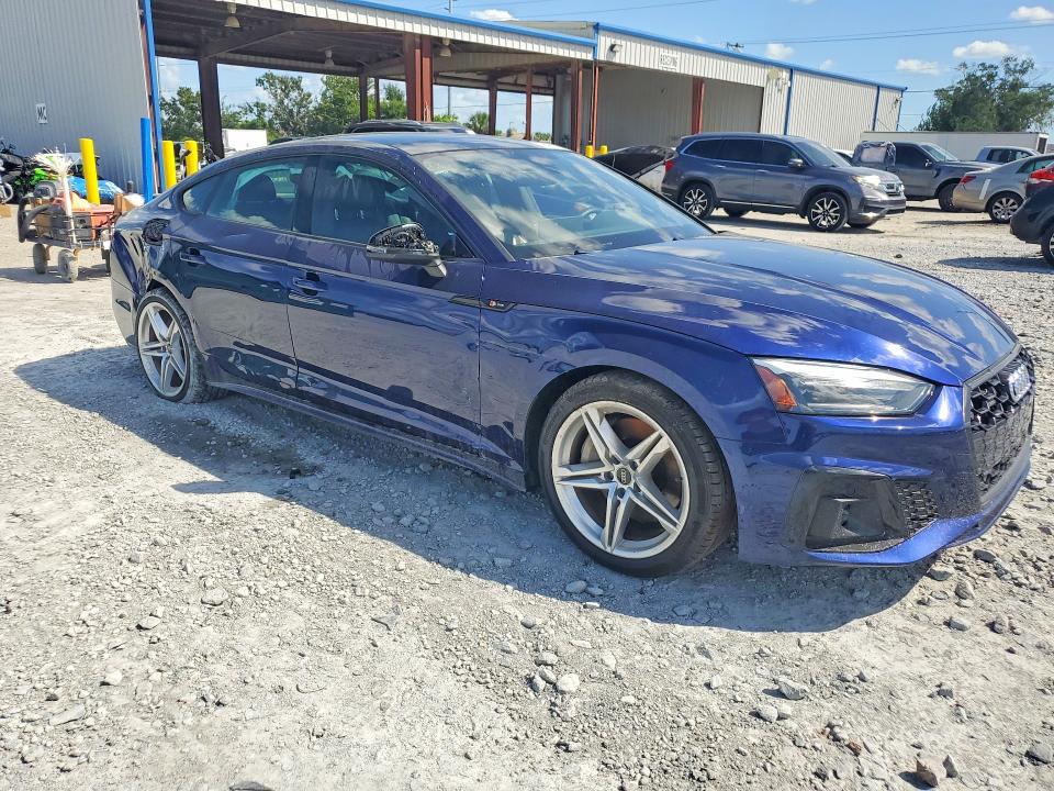 2021 Audi A5 მანქანა იყიდება აუქციონზე, vin: WAUDACF5XMA044698, აუქციონის ნომერი: 69498676