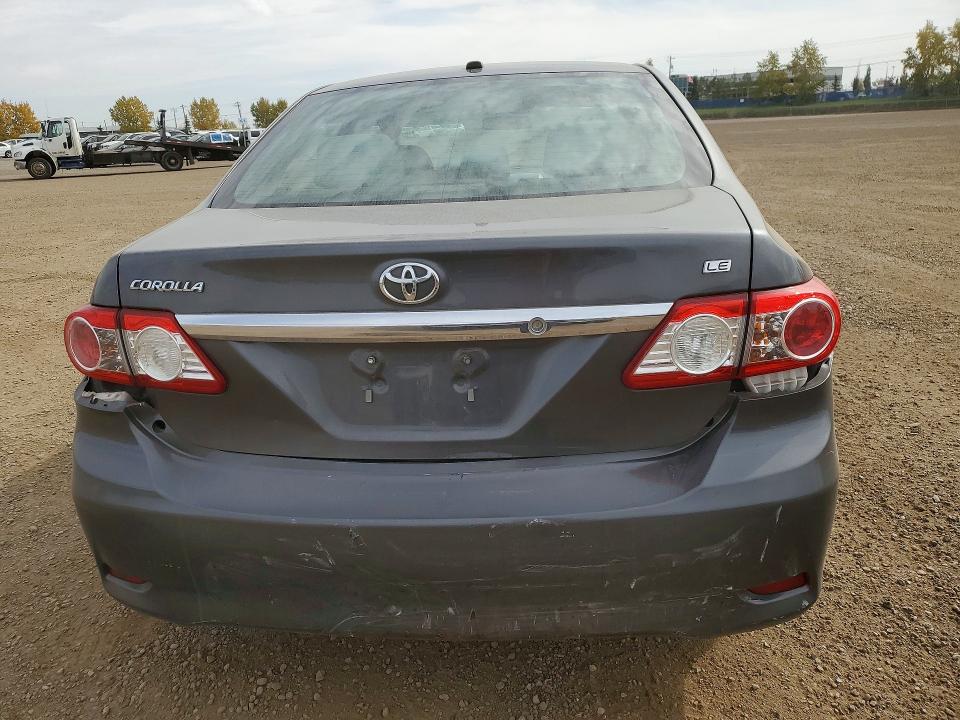 70282896 :رقم المزاد ، 2T1BU4EE4BC580869 vin ، 2011 Toyota Corolla مزاد بيع