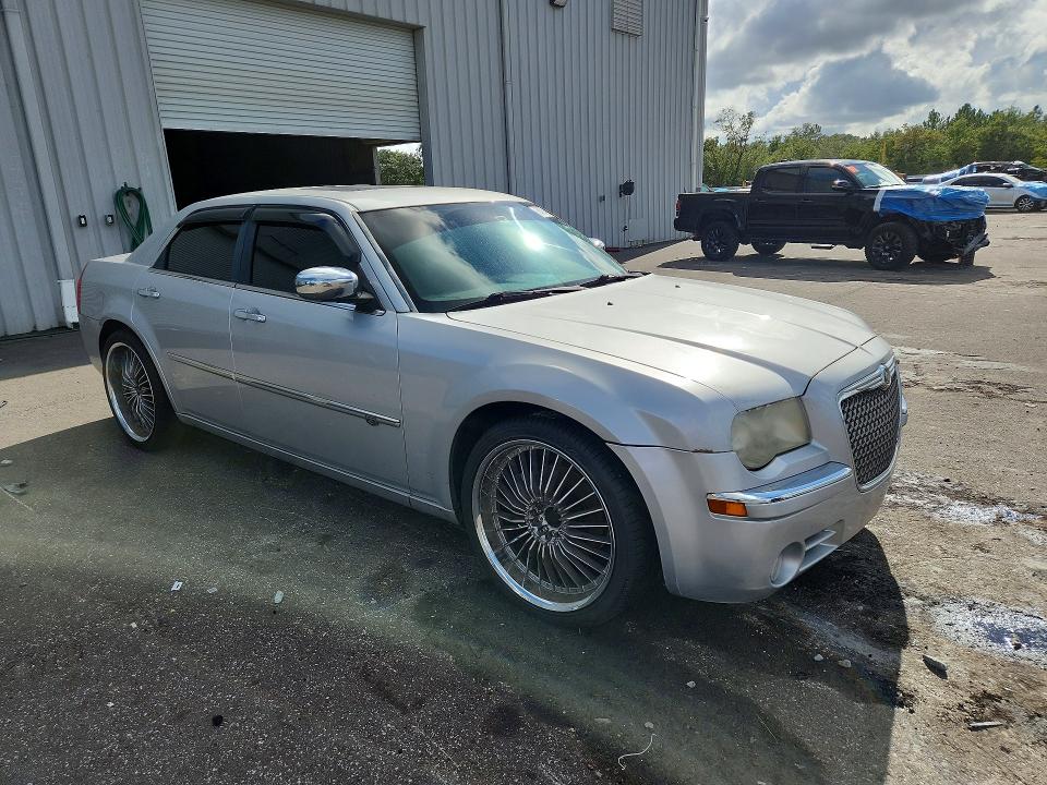 Продаж на аукціоні авто 2009 Chrysler 300c, vin: 2C3KA63T49H605148, номер лоту: 68264236