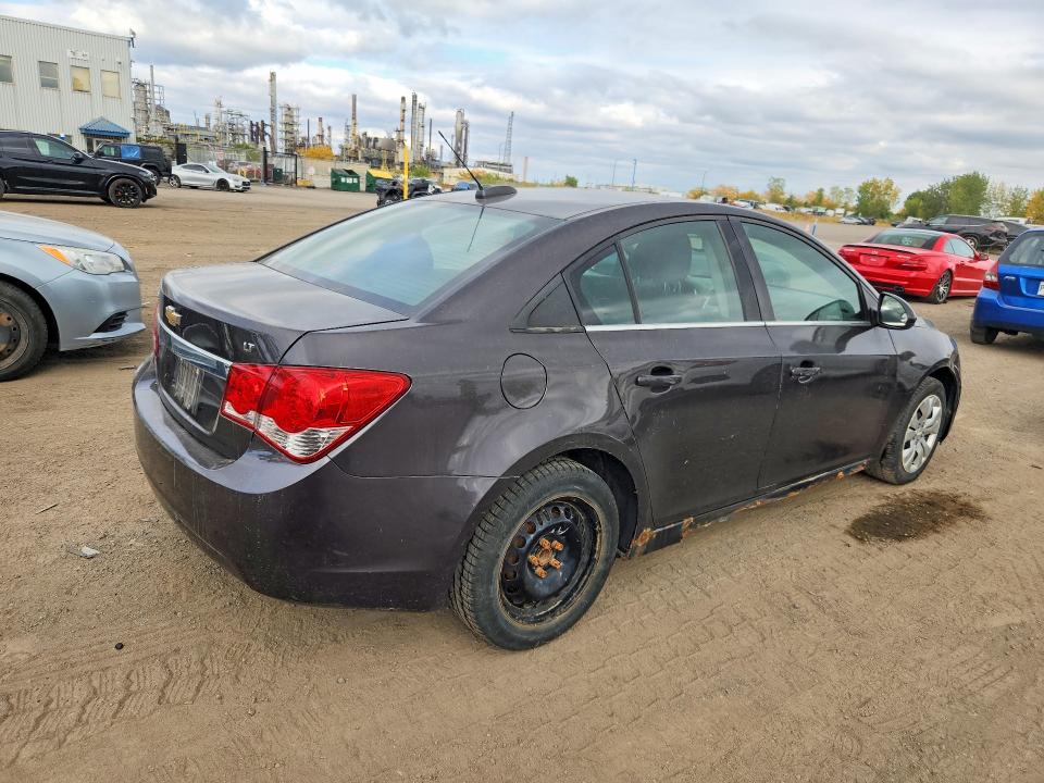 2015 Chevrolet Cruze მანქანა იყიდება აუქციონზე, vin: 1G1PC5SB1F7105561, აუქციონის ნომერი: 70427926