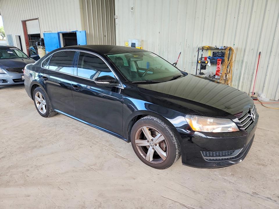 Продажа на аукционе авто 2012 Volkswagen Passat, vin: 1VWBP7A30CC052282, номер лота: 67299736