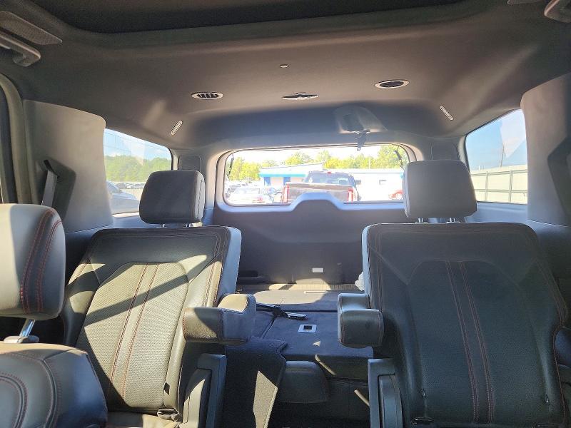 Продажа на аукционе авто 2023 Ford Expedition, vin: 1FMJU2AG4PEA13195, номер лота: 68653256
