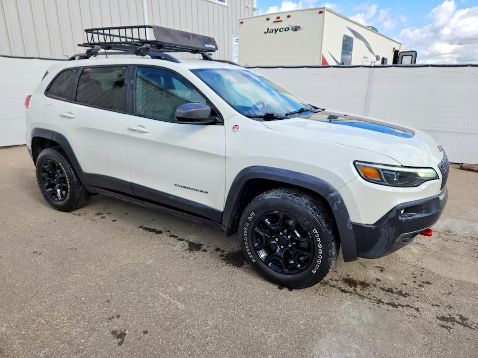 68689036 :رقم المزاد ، 1C4PJMBX8KD479972 vin ، 2019 Jeep Cherokee مزاد بيع
