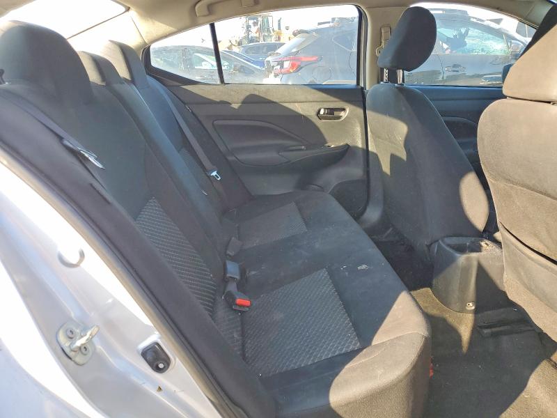 66438706 :رقم المزاد ، 3N1CN8DV4ML858005 vin ، 2021 Nissan Versa مزاد بيع