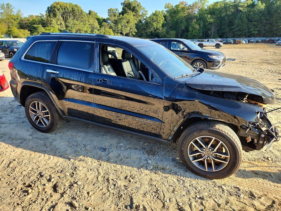 68807596 :رقم المزاد ، 1C4RJFBG1NC177339 vin ، 2022 Jeep Grand Cherokee مزاد بيع