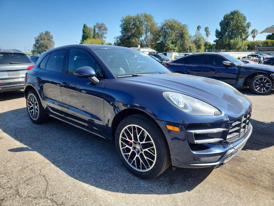 2015 Porsche Macan მანქანა იყიდება აუქციონზე, vin: WP1AF2A51FLB92415, აუქციონის ნომერი: 69393196