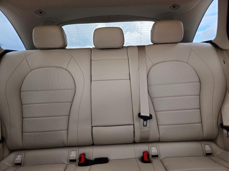 67457506 :رقم المزاد ، W1N0G8DBXNV335176 vin ، 2022 Mercedes-benz Glc مزاد بيع