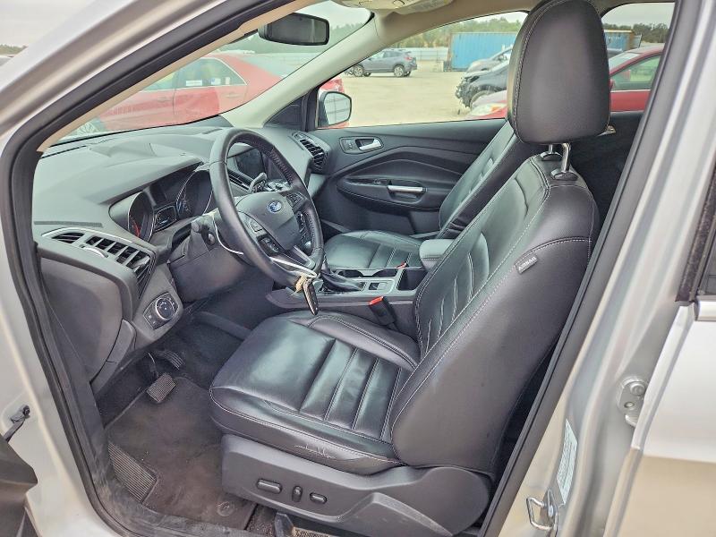 Продаж на аукціоні авто 2017 Ford Escape, vin: 1FMCU0J97HUF08822, номер лоту: 67137336