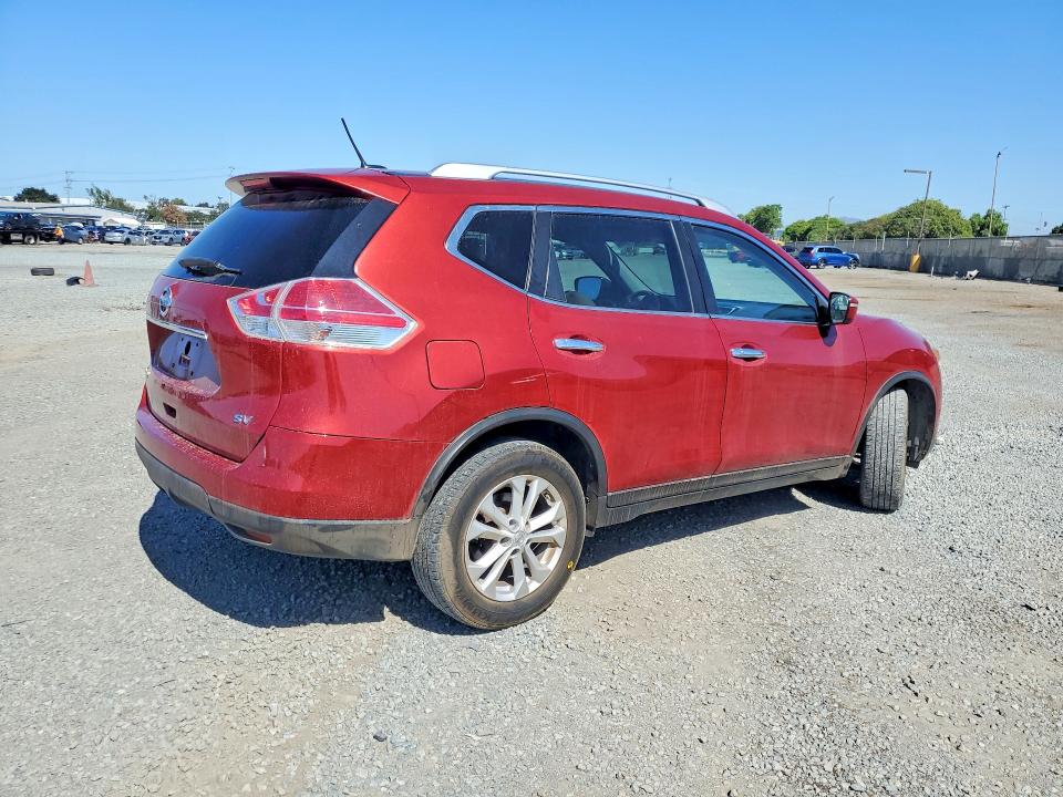 70642106 :رقم المزاد ، KNMAT2MT9FP533735 vin ، 2015 Nissan Rogue مزاد بيع