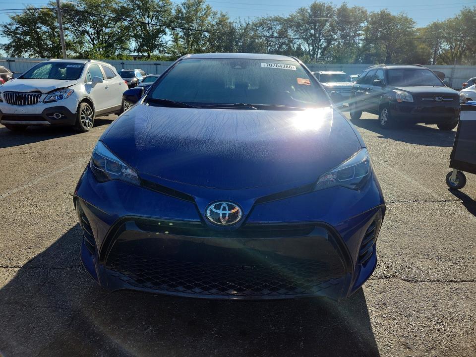 Продажа на аукционе авто 2017 Toyota Corolla, vin: 2T1BURHE9HC958847, номер лота: 70704386