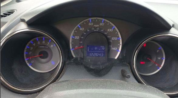 2013 Honda Fit მანქანა იყიდება აუქციონზე, vin: JHMGE8G51DC060792, აუქციონის ნომერი: 70188146