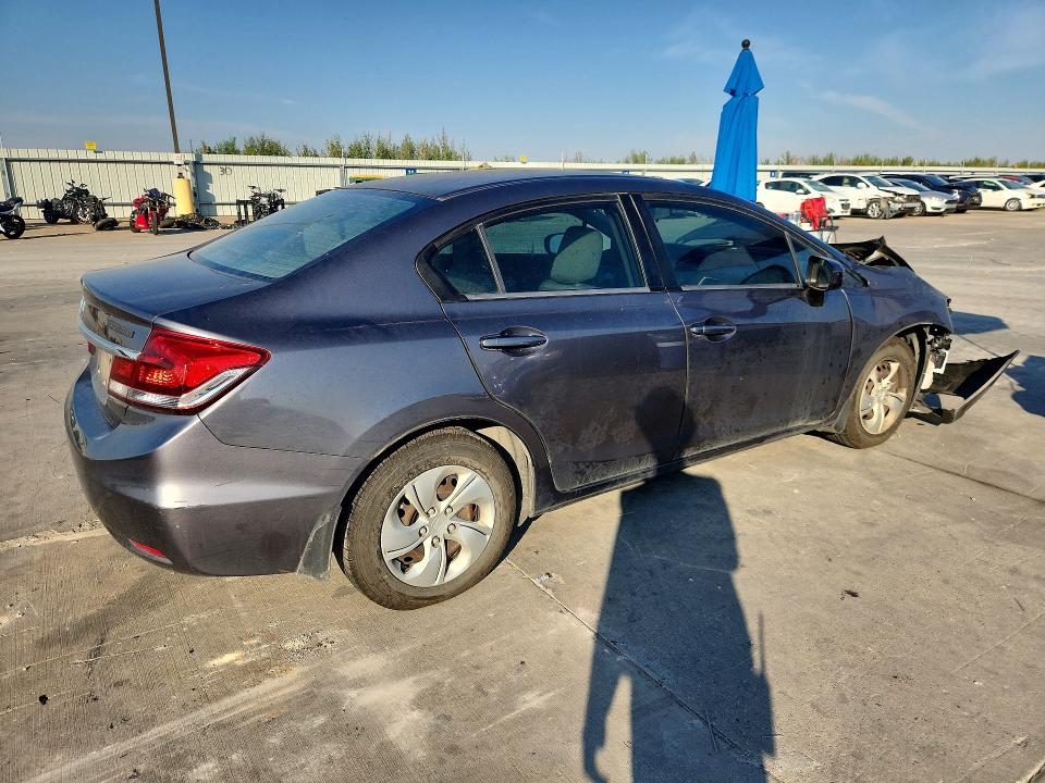 Продаж на аукціоні авто 2015 Honda Civic, vin: 2HGFB2F58FH558851, номер лоту: 70090096