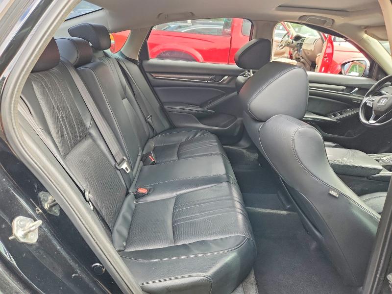 Продажа на аукционе авто 2018 Honda Accord, vin: 1HGCV2F95JA042130, номер лота: 69991506