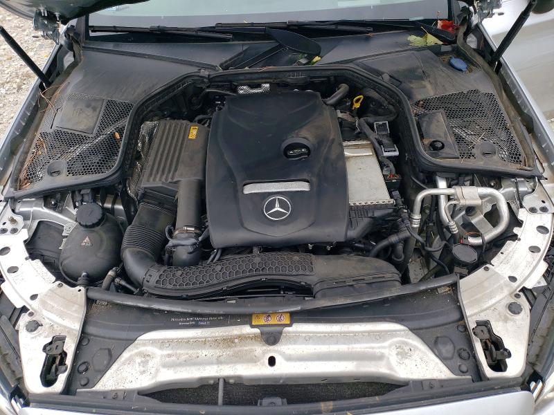 68851936 :رقم المزاد ، WDDWK4KB6JF735435 vin ، 2018 Mercedes-benz C مزاد بيع