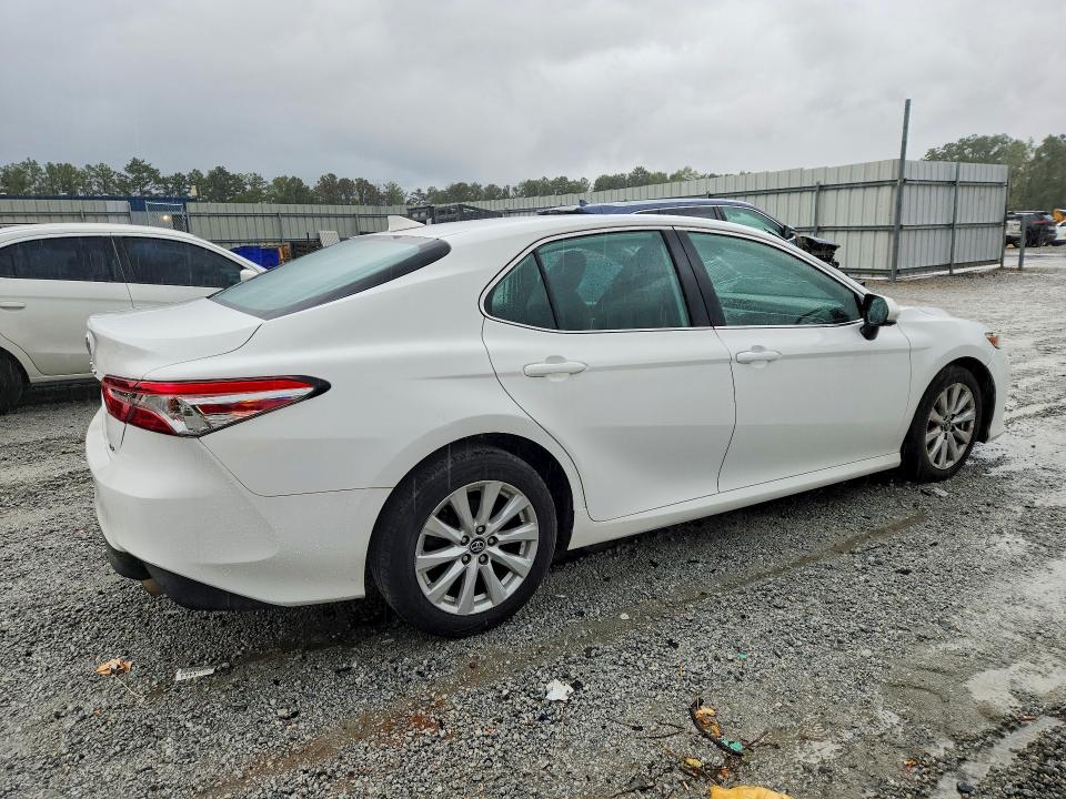 Продаж на аукціоні авто 2019 Toyota Camry, vin: 4T1B11HK0KU253232, номер лоту: 68982666