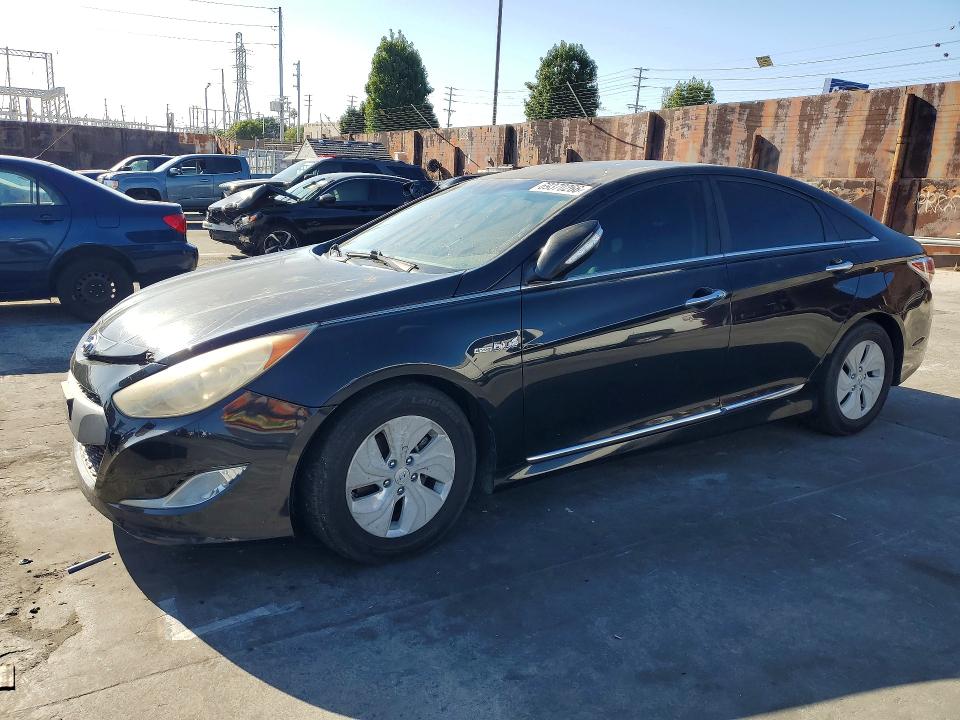 2013 Hyundai Sonata მანქანა იყიდება აუქციონზე, vin: KMHEC4A49DA051255, აუქციონის ნომერი: 69370266