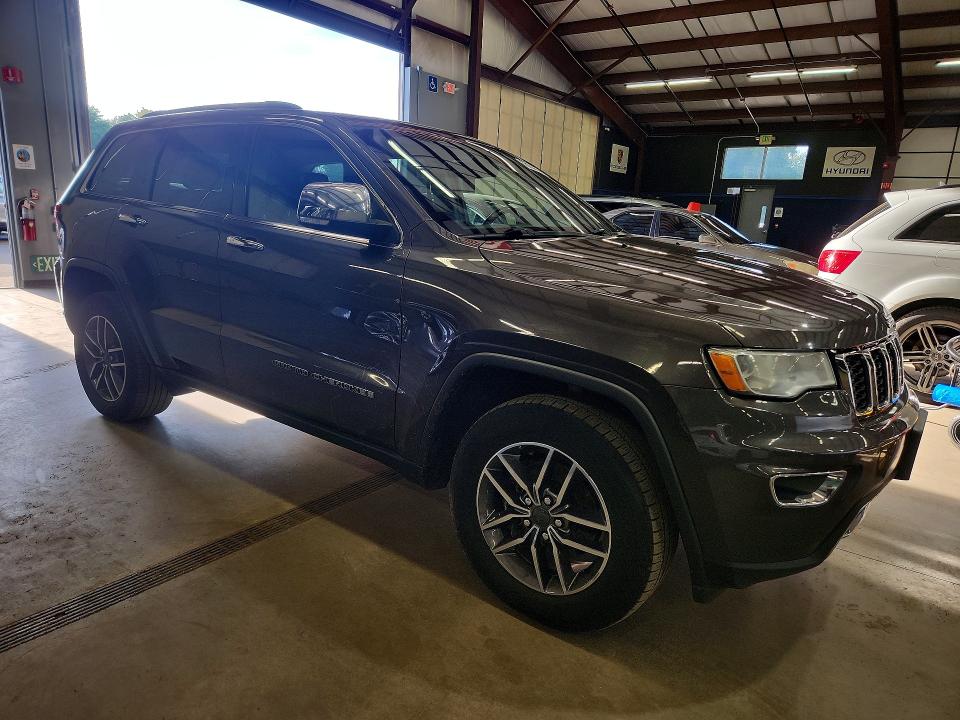 70154736 :رقم المزاد ، 1C4RJFBG2LC218137 vin ، 2020 Jeep Grand Cherokee مزاد بيع