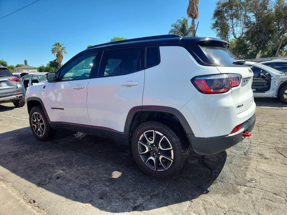 Продаж на аукціоні авто 2025 Jeep Compass, vin: 3C4NJDDN6ST557372, номер лоту: 70283786