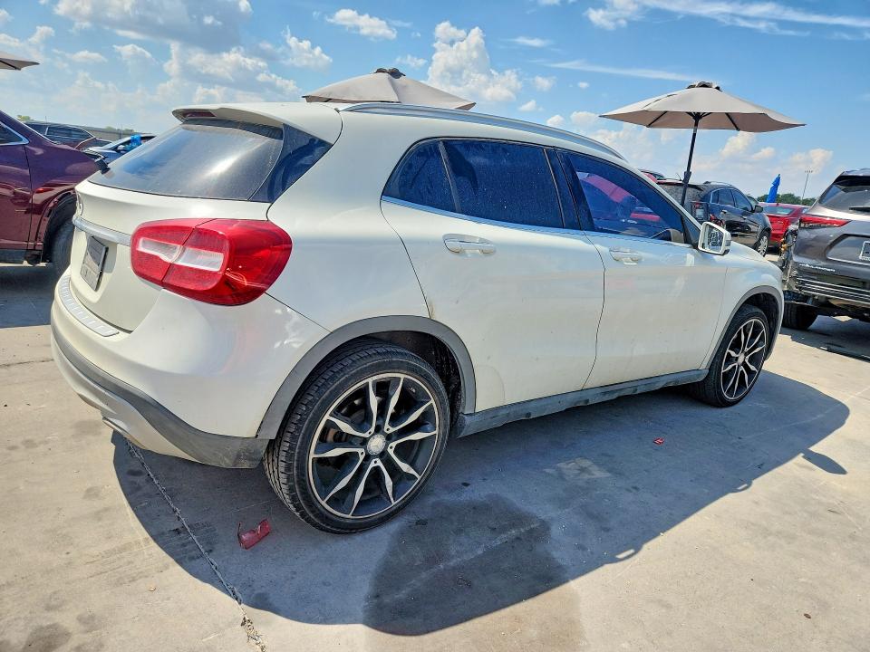 69371336 :رقم المزاد ، WDCTG4EB9GJ222299 vin ، 2016 Mercedes-benz Gla مزاد بيع