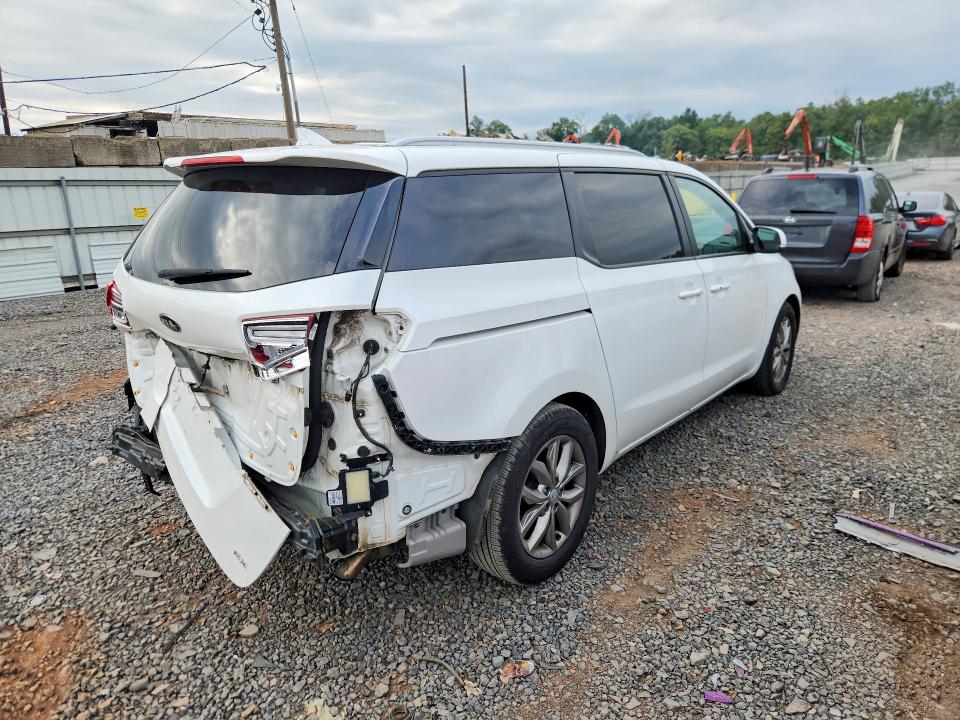 2020 Kia Sedona მანქანა იყიდება აუქციონზე, vin: KNDMB5C14L6577919, აუქციონის ნომერი: 69003346