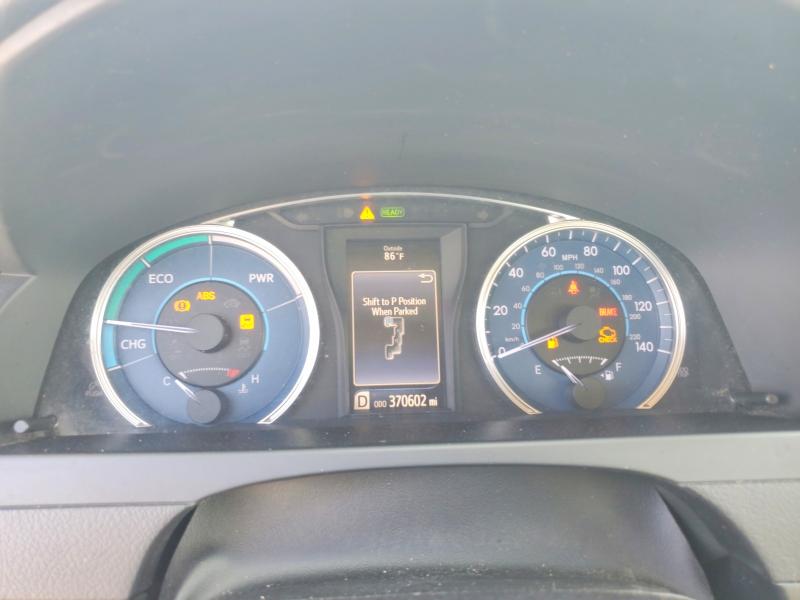 69303926 :رقم المزاد ، 4T1BD1FK9FU171130 vin ، 2015 Toyota Camry Hybrid مزاد بيع