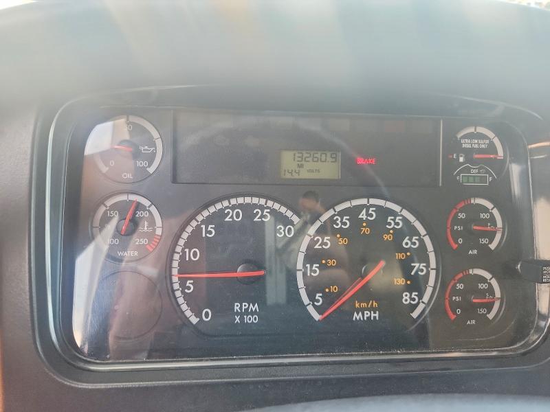 68005466 :رقم المزاد ، 1FVACXDT3CHBD5751 vin ، 2012 Freightliner M2 مزاد بيع