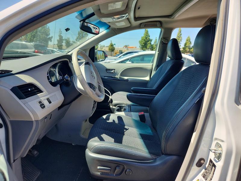 Продажа на аукционе авто 2014 Toyota Sienna, vin: 5TDXK3DC8ES422245, номер лота: 68786826