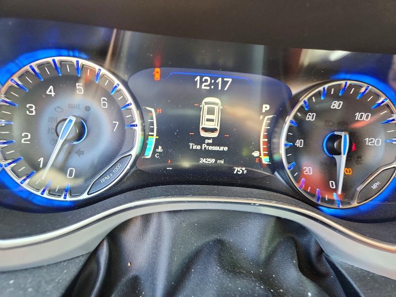 Продажа на аукционе авто 2025 Chrysler Pacifica, vin: 2C4RC1GG0SR537788, номер лота: 69736156