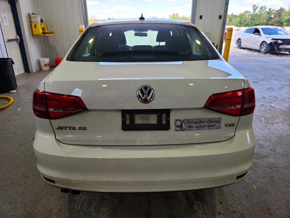 2015 Volkswagen Jetta მანქანა იყიდება აუქციონზე, vin: 3VWD07AJ5FM231934, აუქციონის ნომერი: 68807816