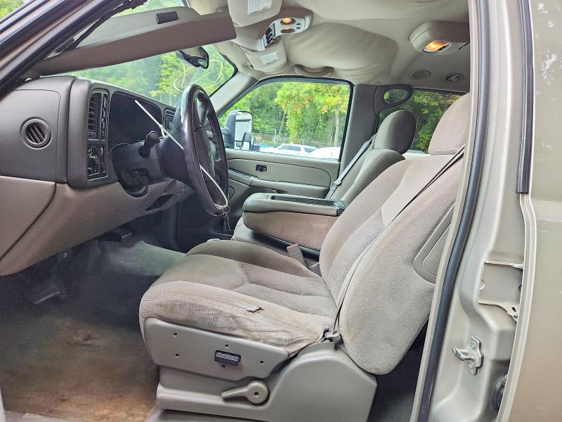 Продажа на аукционе авто 2004 Chevrolet Suburban, vin: 3GNGK26U34G267205, номер лота: 65842416