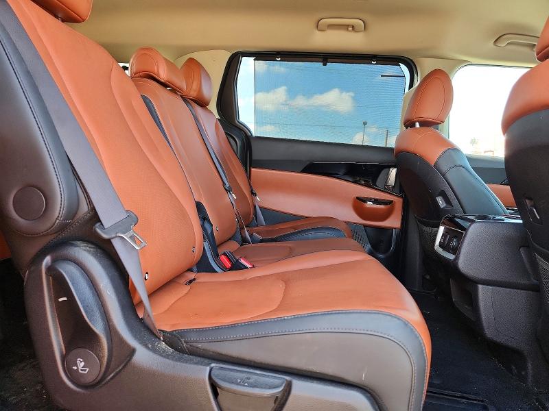 Продажа на аукционе авто 2024 Kia Carnival, vin: KNDNE5H37R6402479, номер лота: 68008696