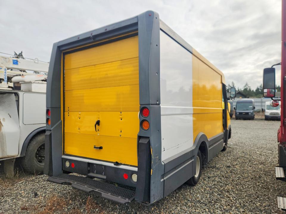 67474036 :رقم المزاد ، JALB4T174H7W00368 vin ، 2017 Isuzu Npr مزاد بيع