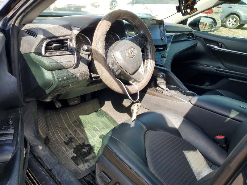 69112616 :رقم المزاد ، 4T1G11AK1MU545054 vin ، 2021 Toyota Camry مزاد بيع