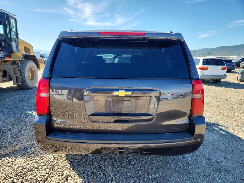 2016 Chevrolet Suburban მანქანა იყიდება აუქციონზე, vin: 1GNSKHKC6GR440617, აუქციონის ნომერი: 70812056