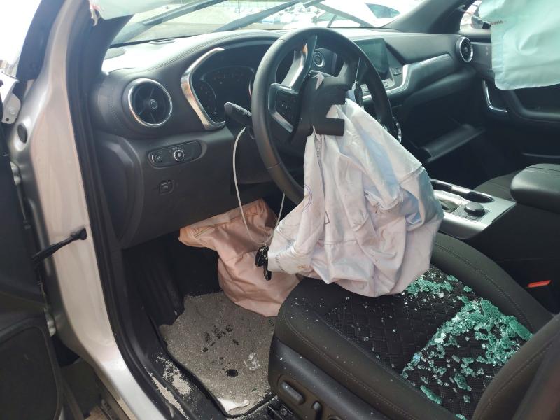 68670146 :رقم المزاد ، 3GNKBCRS9MS586826 vin ، 2021 Chevrolet Blazer مزاد بيع