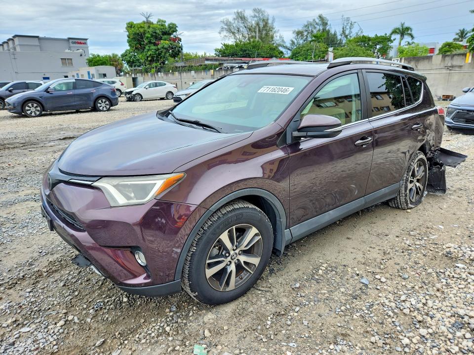 Auction sale of the 2018 Toyota Rav4, vin: 2T3RFREV3JW719254, lot number: 71162046