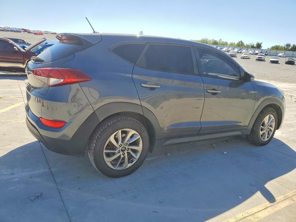 Продажа на аукционе авто 2017 Hyundai Tucson, vin: KM8J23A42HU506513, номер лота: 70820446