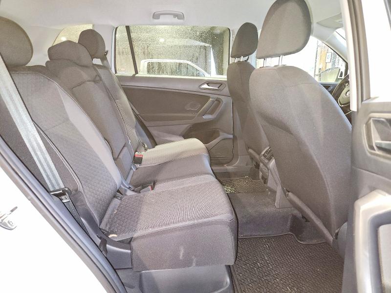 Продажа на аукционе авто 2021 Volkswagen Tiguan, vin: 3VV0B7AX7MM103628, номер лота: 67594326