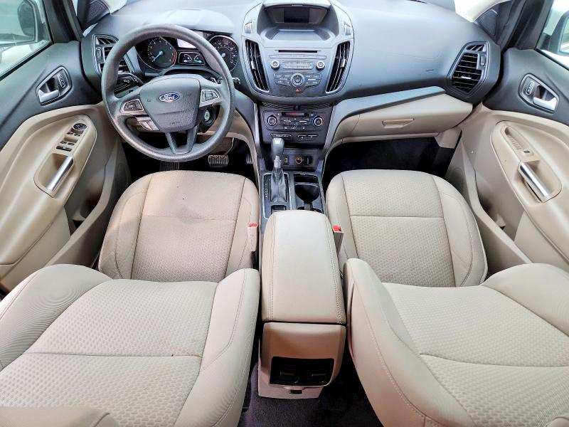 2017 Ford Escape მანქანა იყიდება აუქციონზე, vin: 1FMCU0GD6HUC24240, აუქციონის ნომერი: 67834846