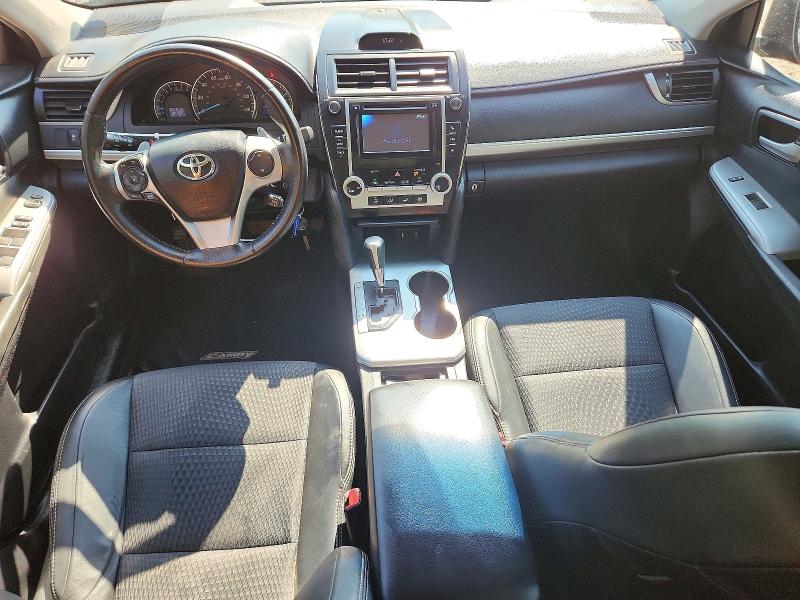68001196 :رقم المزاد ، 4T1BF1FK5CU562801 vin ، 2012 Toyota Camry مزاد بيع