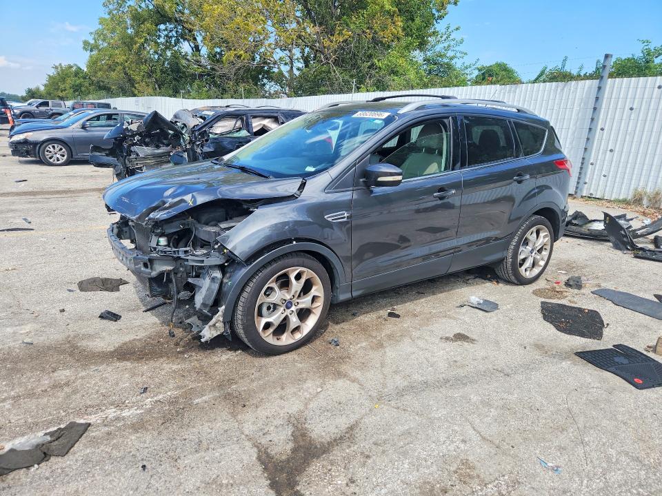 2015 Ford Escape მანქანა იყიდება აუქციონზე, vin: 1FMCU0J9XFUA73887, აუქციონის ნომერი: 68620896