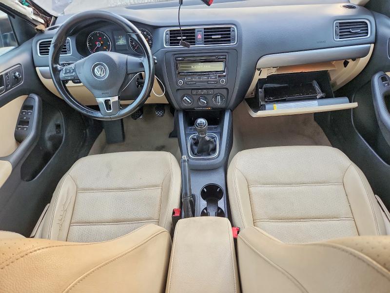 2014 Volkswagen Jetta მანქანა იყიდება აუქციონზე, vin: 3VW3L7AJ9EM416196, აუქციონის ნომერი: 71067816