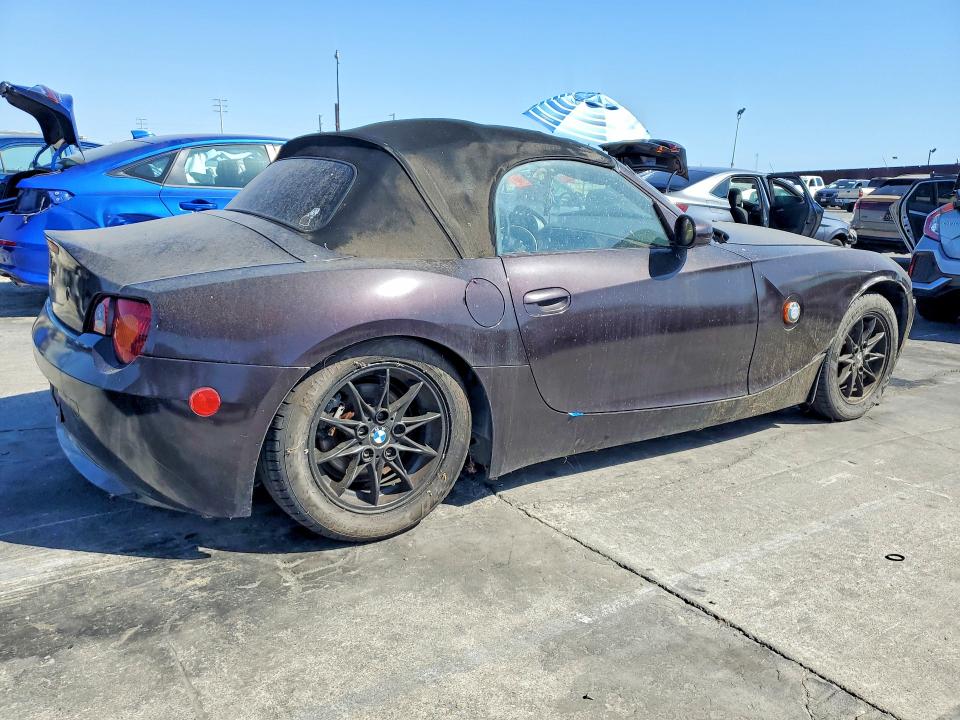 69345496 :رقم المزاد ، 4USBT334X3LS40380 vin ، 2003 Bmw Z4 مزاد بيع