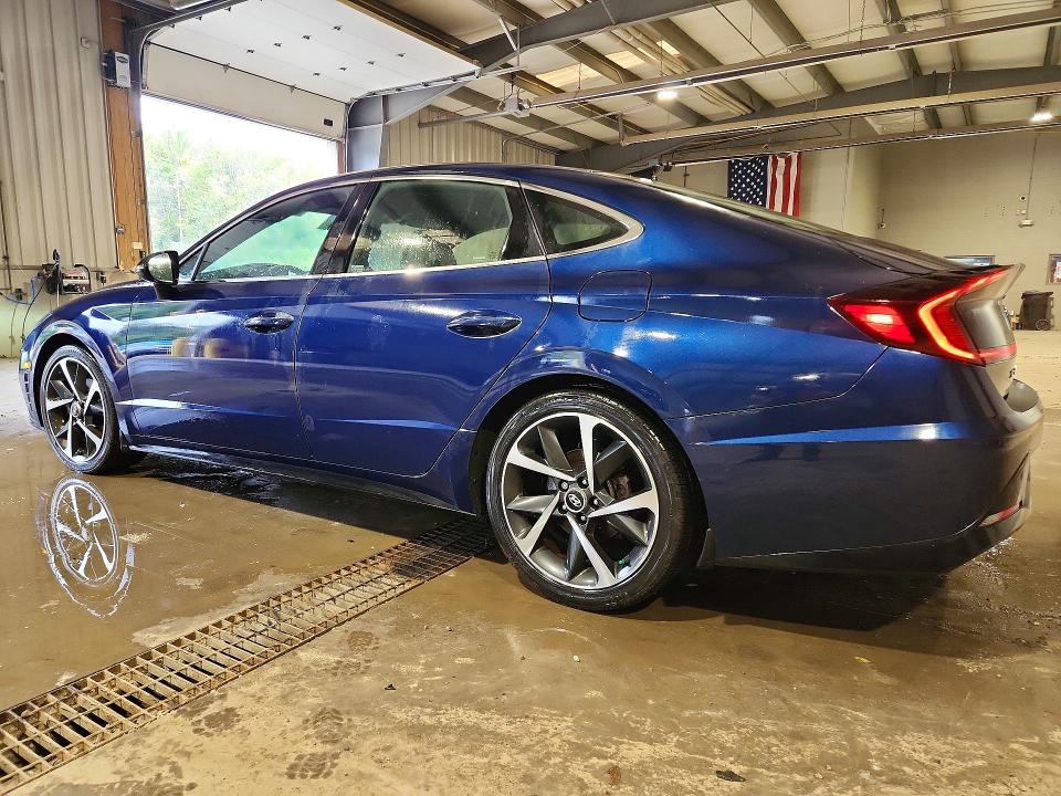 69294156 :رقم المزاد ، 5NPEJ4J26MH082075 vin ، 2021 Hyundai Sonata مزاد بيع