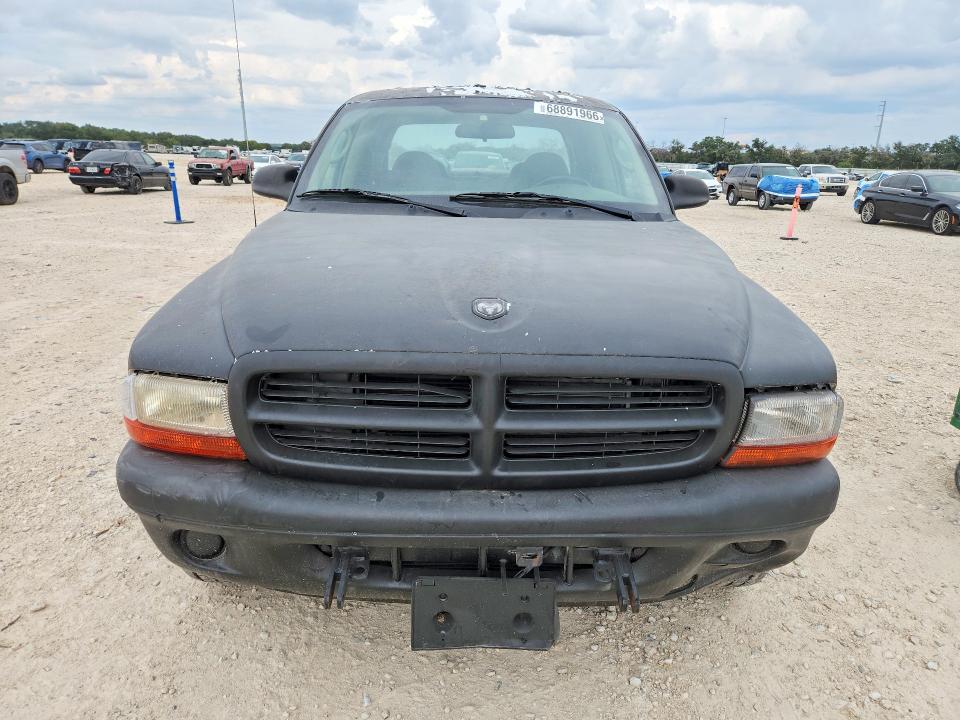 68891966 :رقم المزاد ، 1B7HG38N72S659166 vin ، 2002 Dodge Dakota مزاد بيع