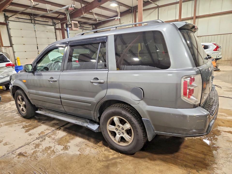 67492796 :رقم المزاد ، 5FNYF18788B007400 vin ، 2008 Honda Pilot مزاد بيع