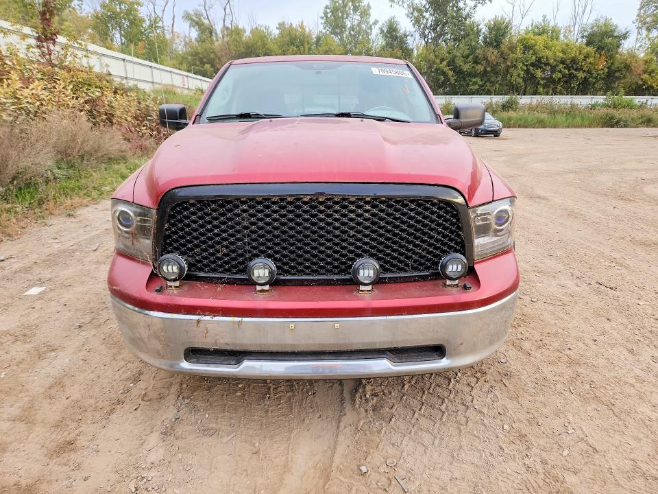 70945806 :رقم المزاد ، 1D7RV1GT4AS118739 vin ، 2010 Dodge Ram 1500 مزاد بيع